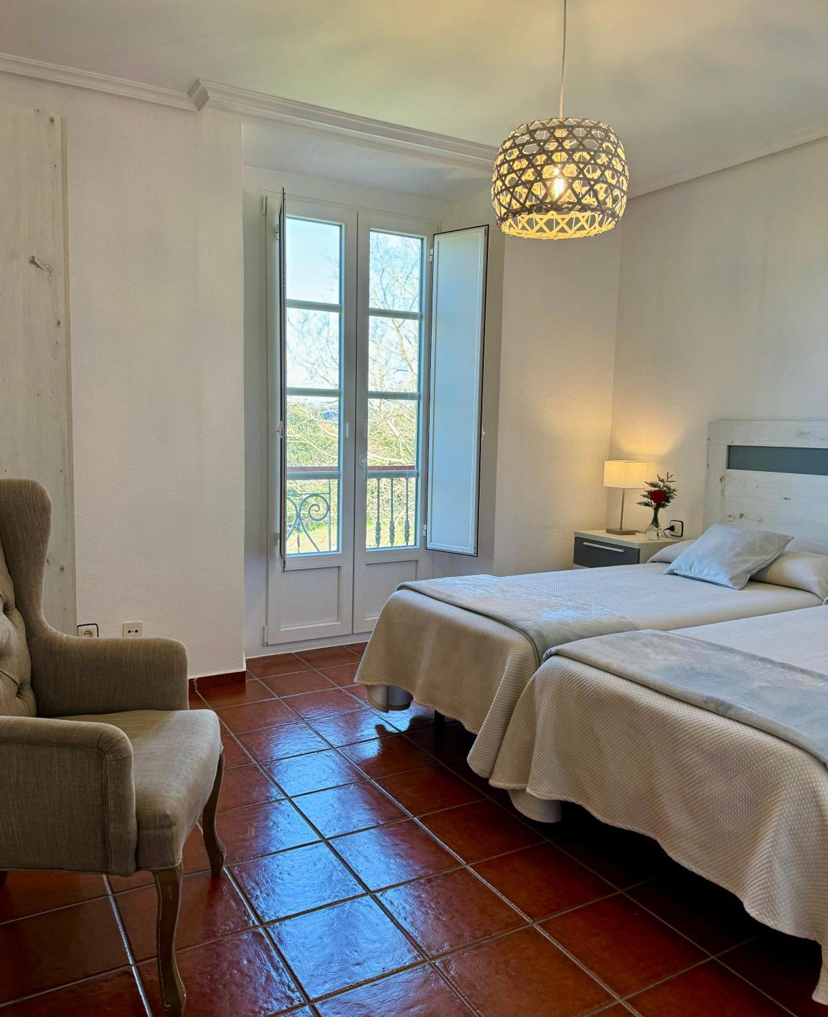 Apartamentos Santa Marina ยาเนส ภายนอก รูปภาพ