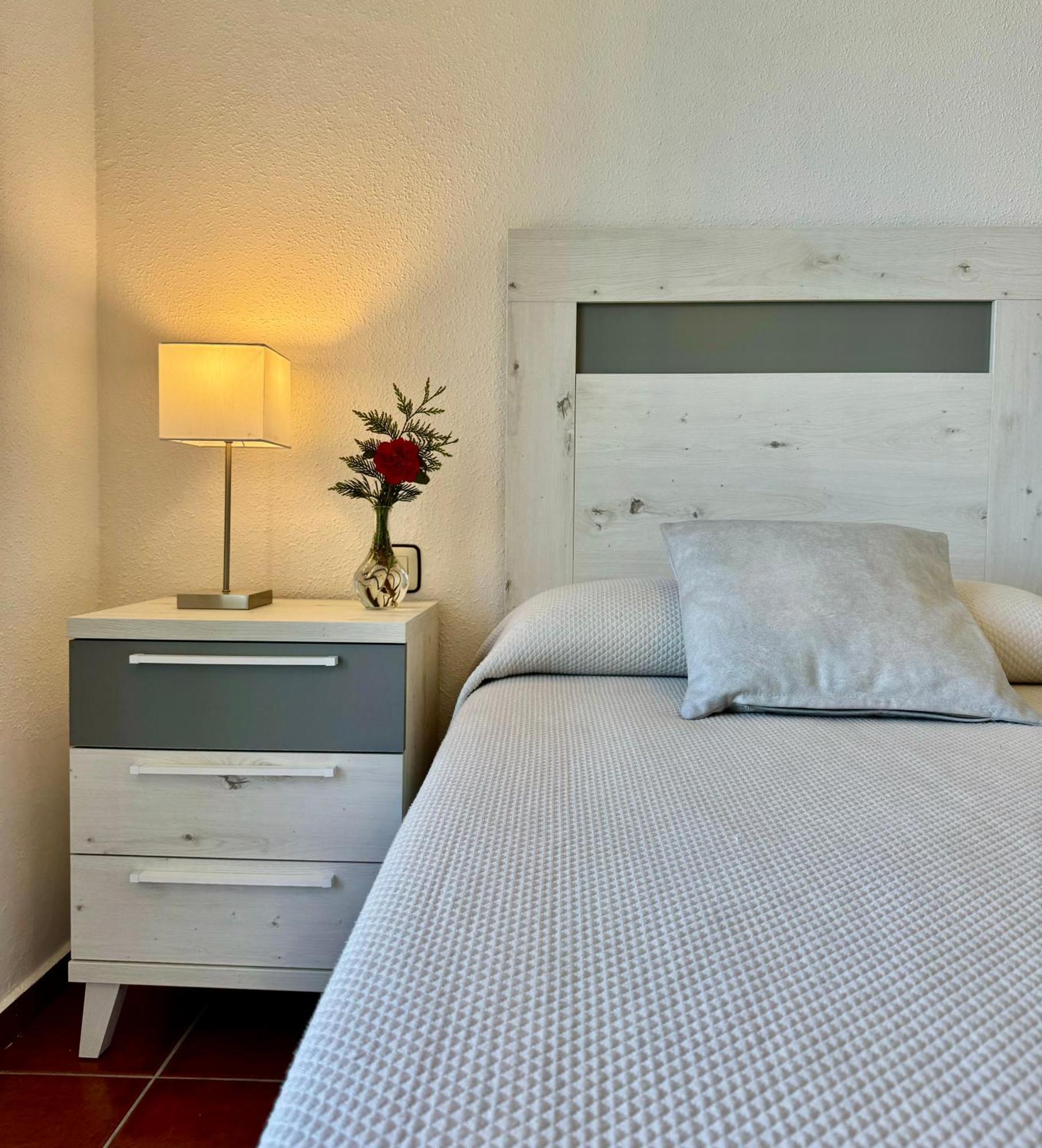 Apartamentos Santa Marina ยาเนส ภายนอก รูปภาพ