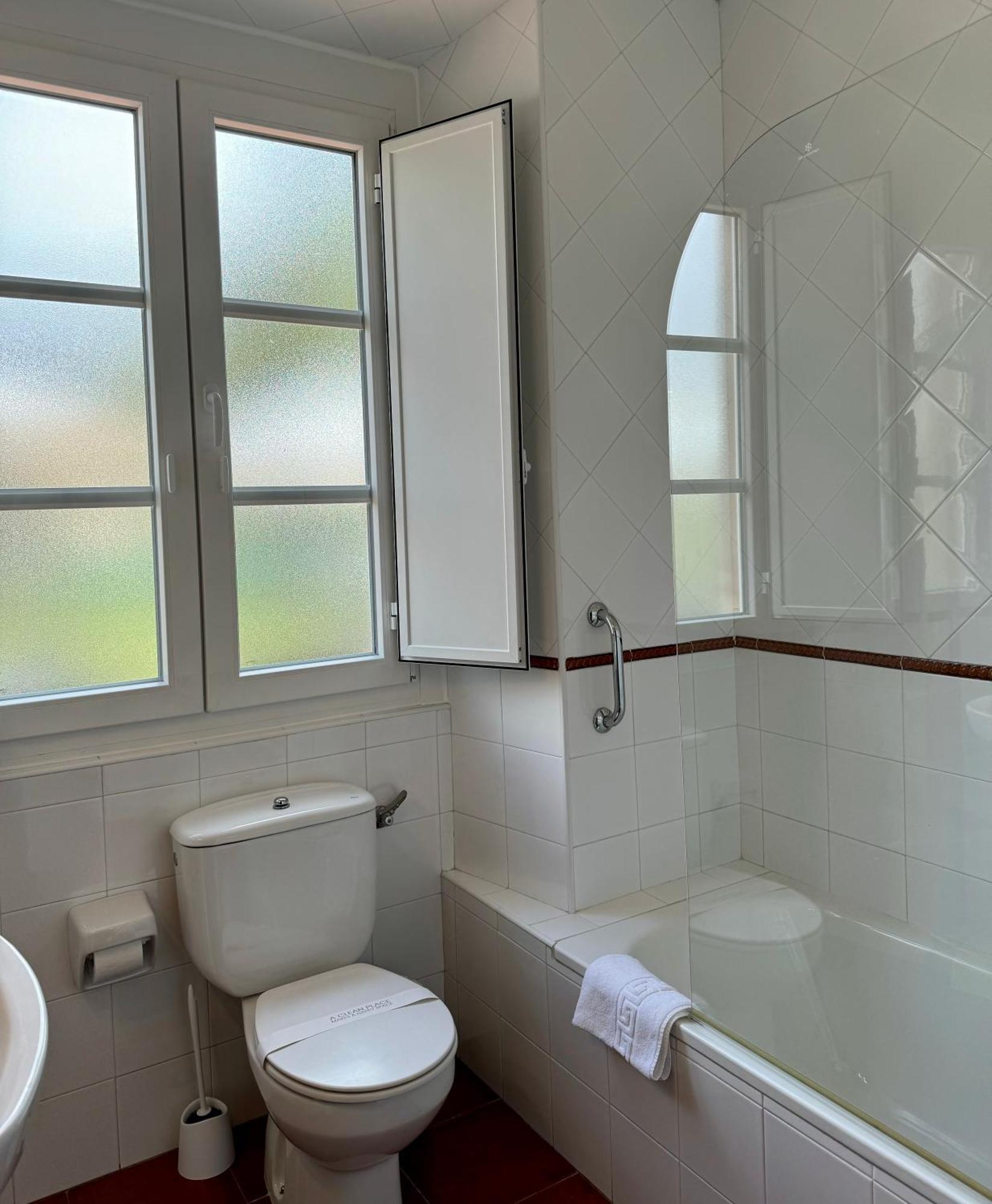 Apartamentos Santa Marina ยาเนส ภายนอก รูปภาพ